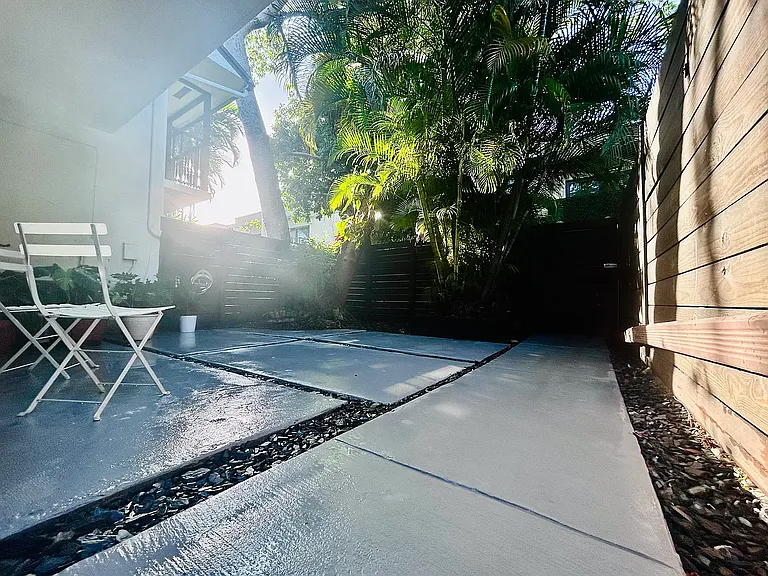 3209 Bird Ave — Photo 24