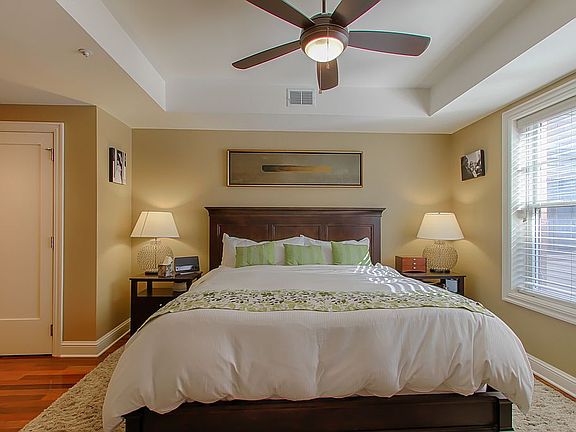 3rd image of 40 W Park Pl APT 505