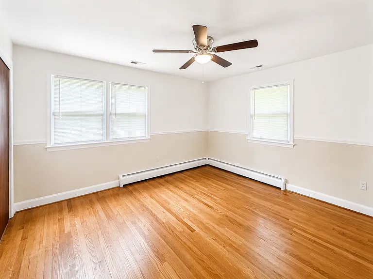 6017 Wheeler Ln — Photo 13