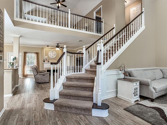 4th image of 1901 Hidden Cove Ct