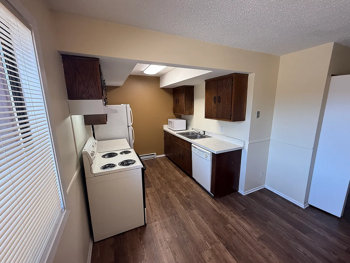 Building Photo - 527 Pasadena Ave #6
