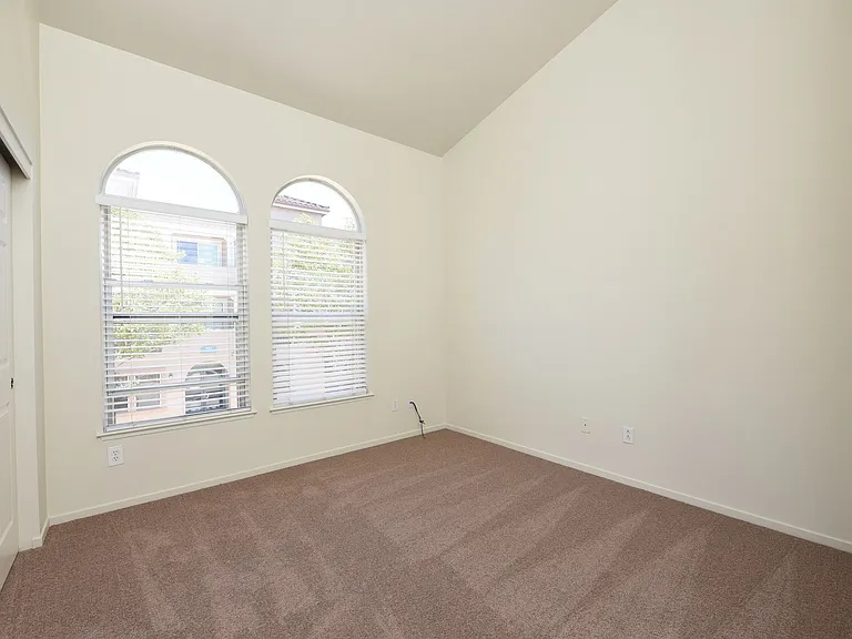 952 S 11th St #228 — Photo 12