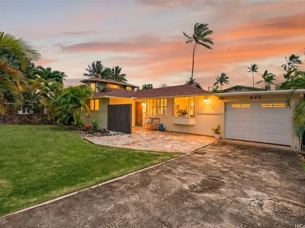842 Kainui Dr, Kailua, HI 96734
