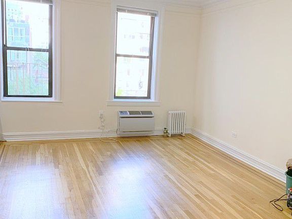 5th image of 214 E 51st St APT 6J