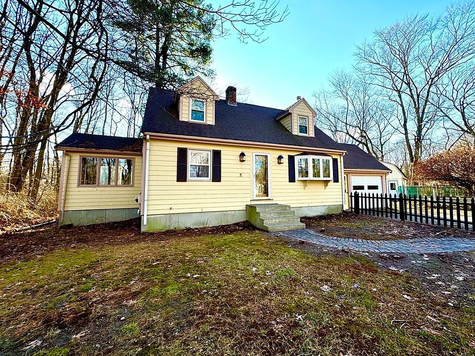1st image of 586 Turnpike St