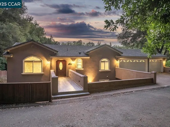 4992 Fraga Rd, Castro Valley, CA 94552