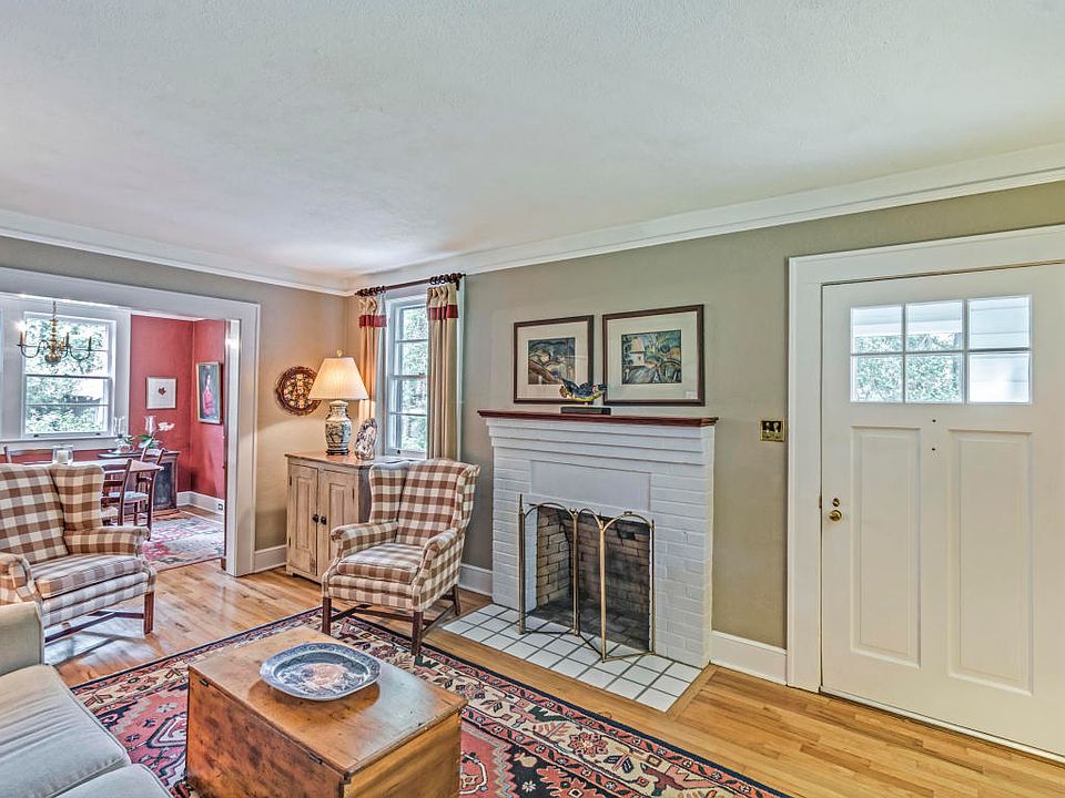 1st image of 29 Avondale Ave