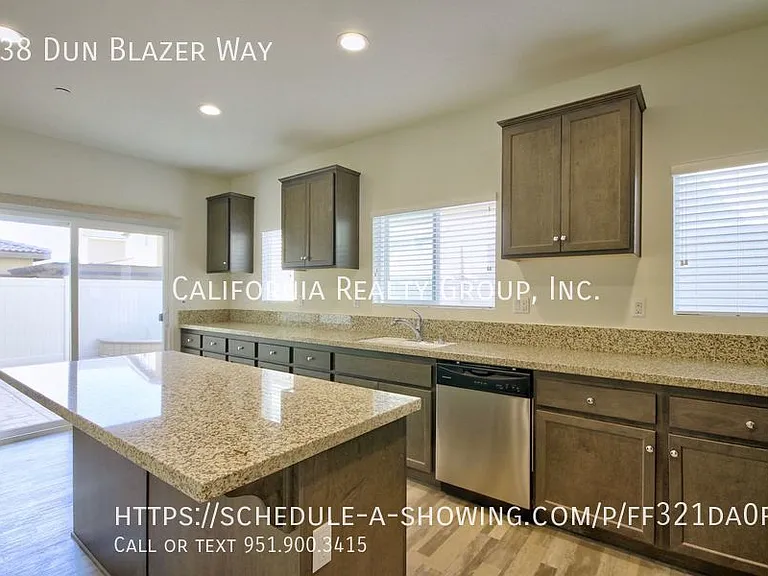 338 Dun Blazer Way — Photo 4