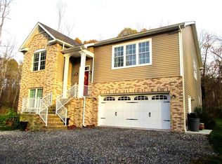 330 Group Mill Rd, New Oxford, PA 17350