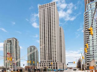 30 Elm Dr W #3811, Mississauga, ON L5A0N6