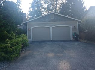 9516 1st Ave NW, Seattle, WA 98117