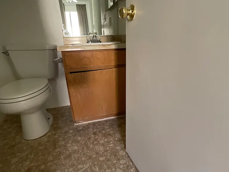 1784 North Ave #3 — Photo 5