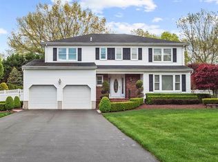 47 Templar Rd, Manalapan, NJ 07726