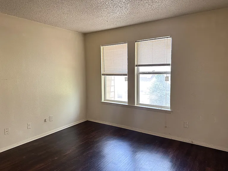 415 Fry St #12 — Photo 14