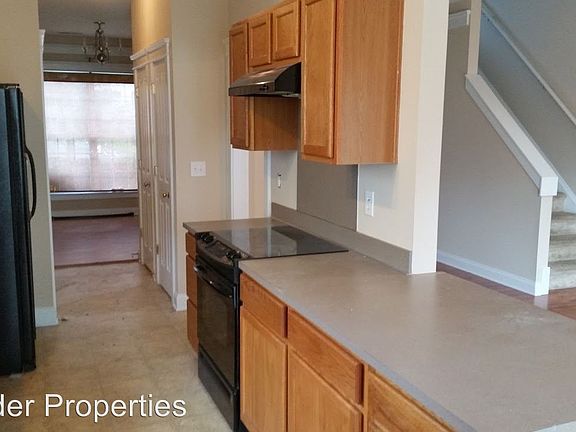 3rd image of 4820 Eaves Ln