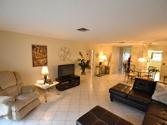 5th image of 5730 Fernley Dr E APT 54