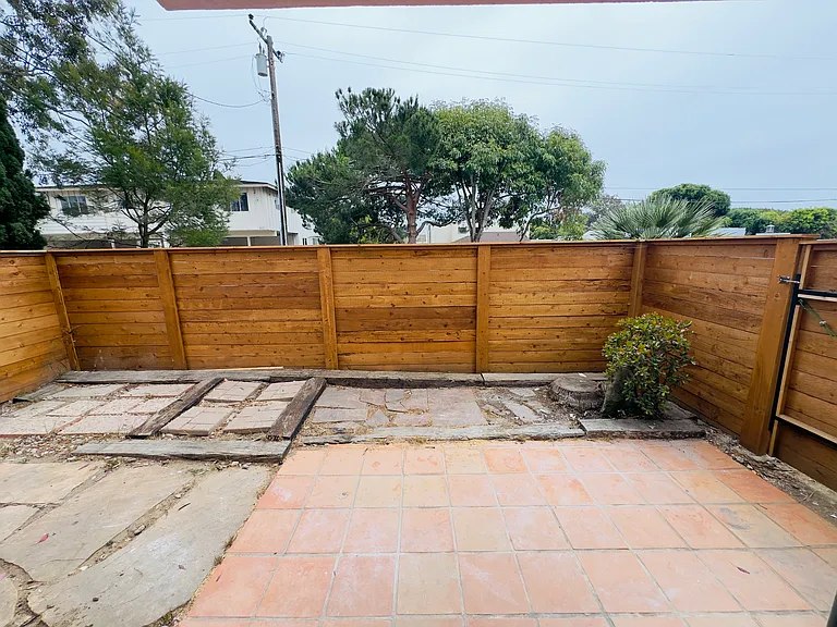1036 Del Mar Ave #C — Photo 8
