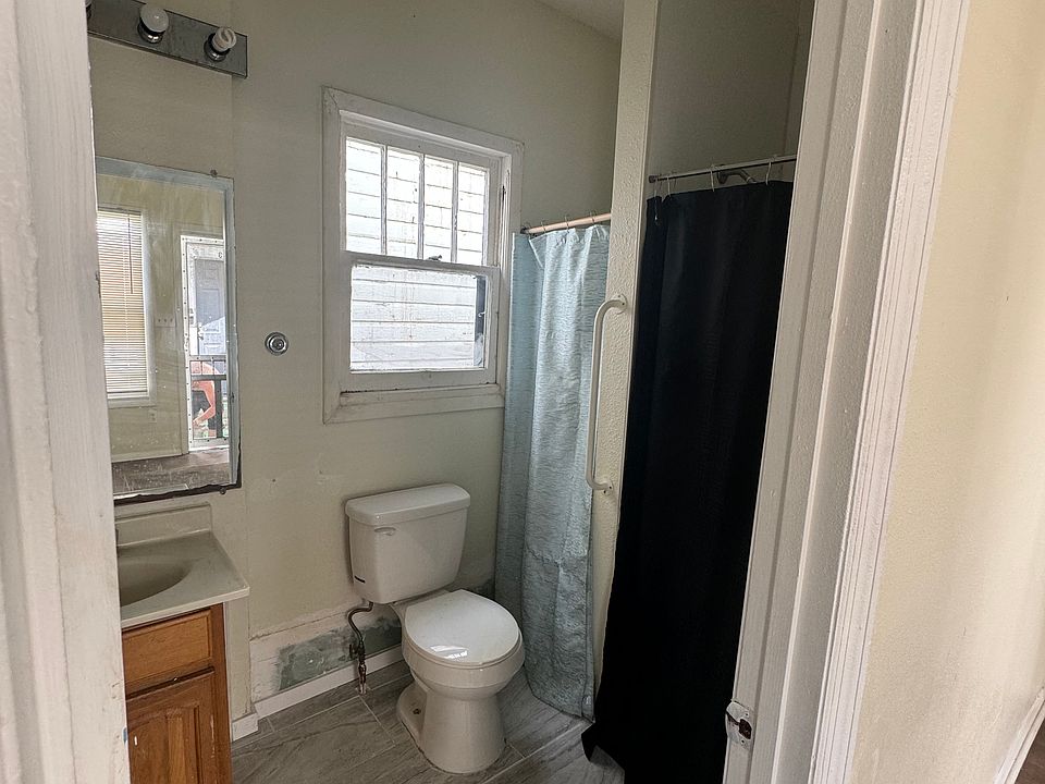 1st image of 4603 Wendell Ct #8