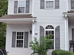 36 Huntress Dr, Greer, SC 29651