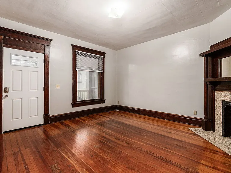 25 E Blake Ave — Photo 5