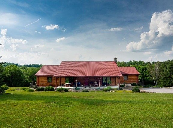 3rd image of 157 Burdraco Ln