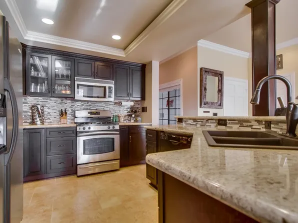 8162 Cape Hope Cir Unit 101, Huntington Beach, CA 92646