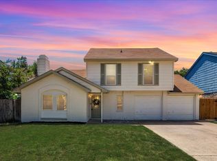 6717 Oriole Ct, Fort Worth, TX 76137
