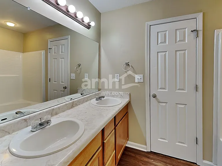 1740 Ridge Runner Ct — Photo 13