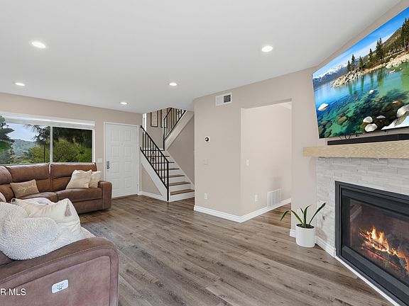 3rd image of 14913 Campus Park Dr Unit B