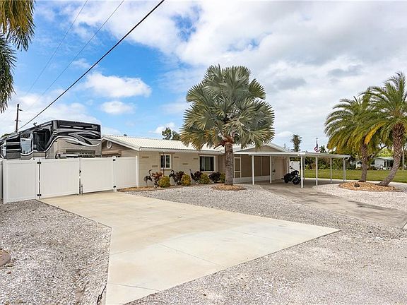 3rd image of 11353 Flint Ln