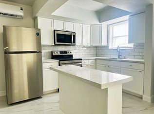 425 SW 18th Ave, Fort Lauderdale, FL 33312