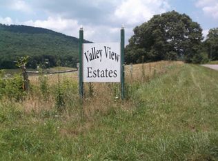 32 Valley Glen Dr, Trenton, GA 30752