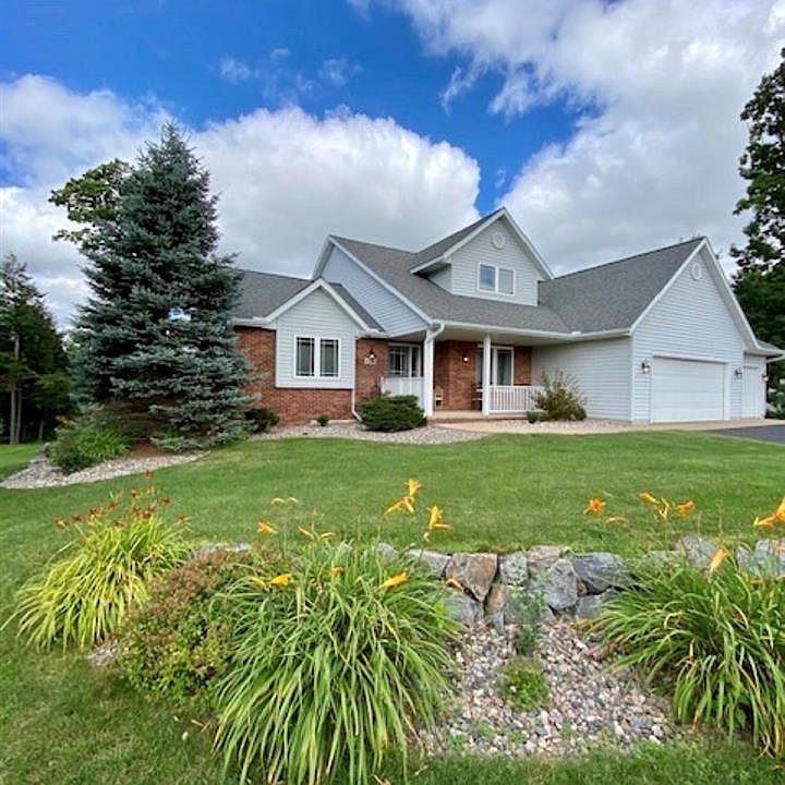 1st image of 120 Aspen Grove Ln