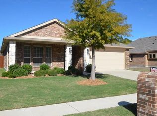 779 Fannin Dr, Lavon, TX 75166