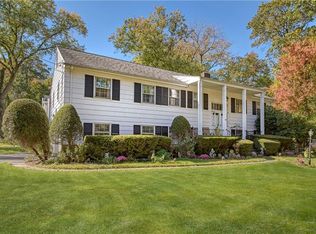 47 Rock Ridge Dr, Rye Brook, NY 10573