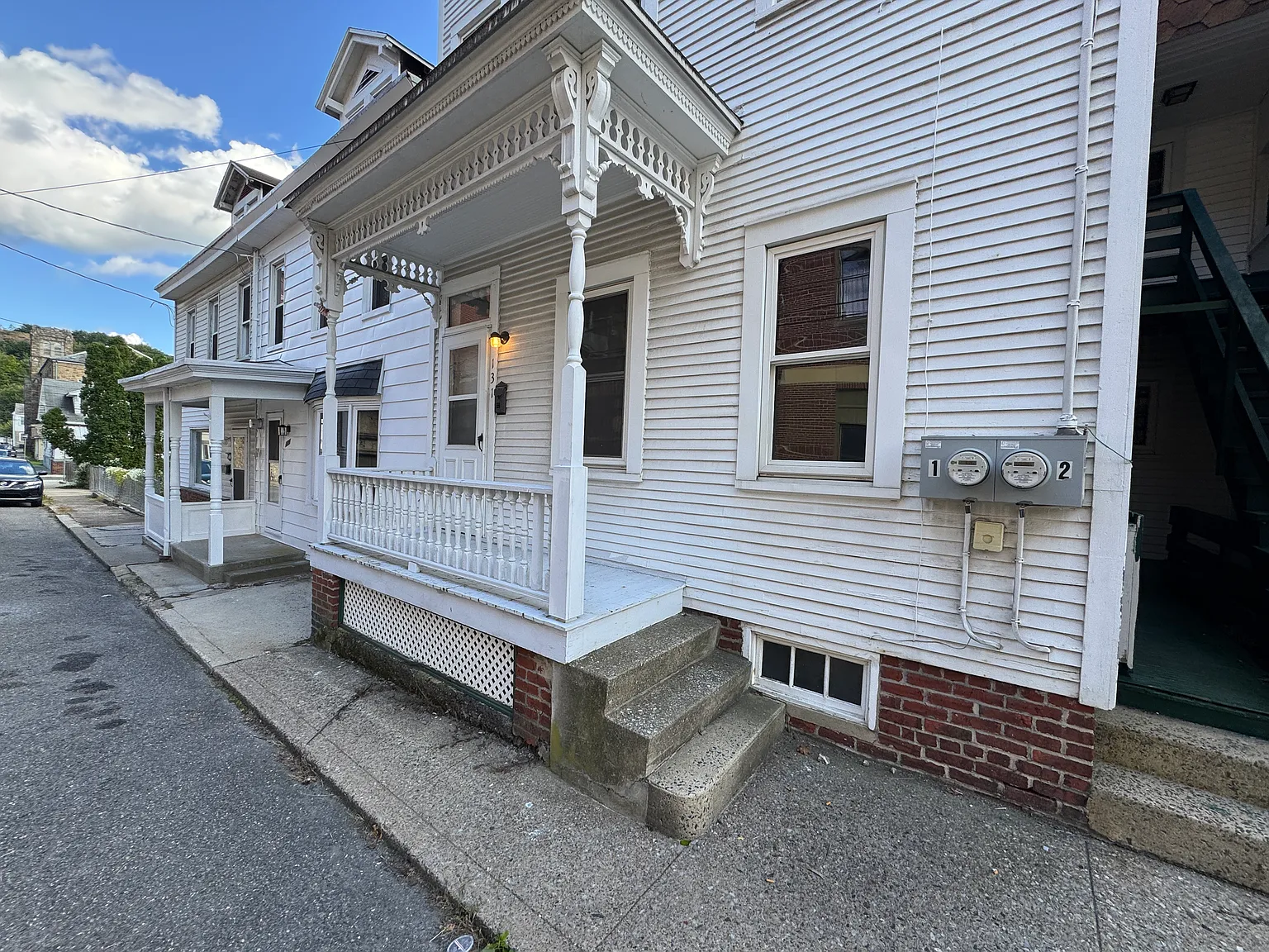 2 bed, 1200 sqft, $1,300 — Photo 2