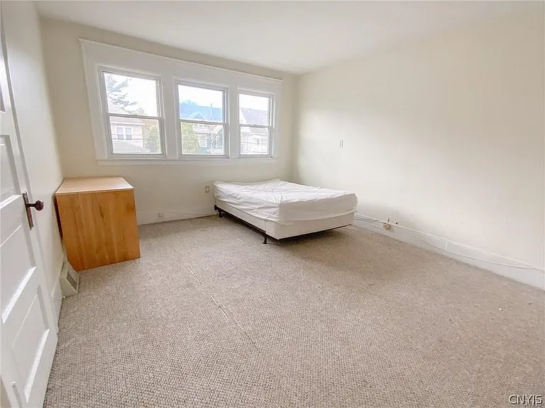 909 Ackerman Ave #909 — Photo 18