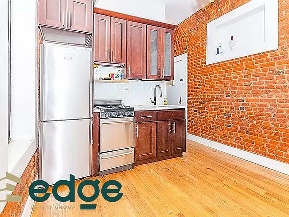 4th image of 1159 Dean St APT 2B