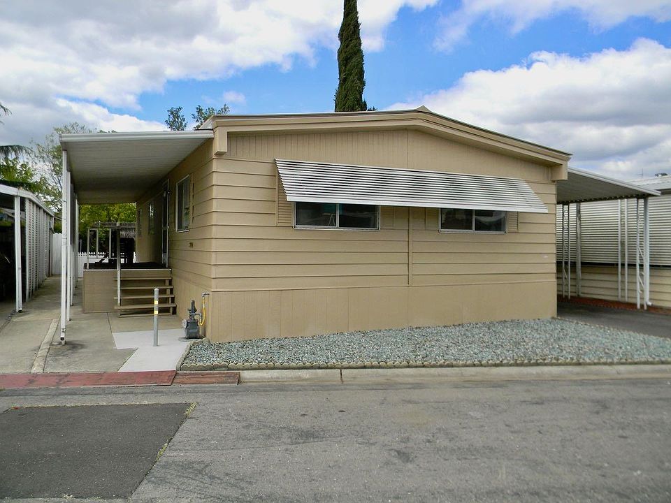 1st image of 7538 Maple Leaf Ln