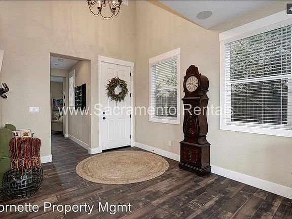 5th image of 1331 Larkspur Dr