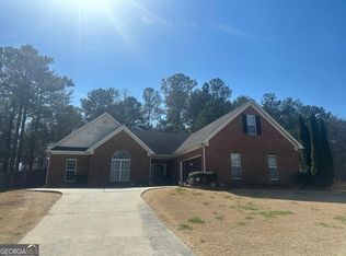 703 Togwatee Pass, Hampton, GA 30228