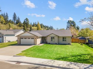 622 N 12th St, Elma, WA 98541