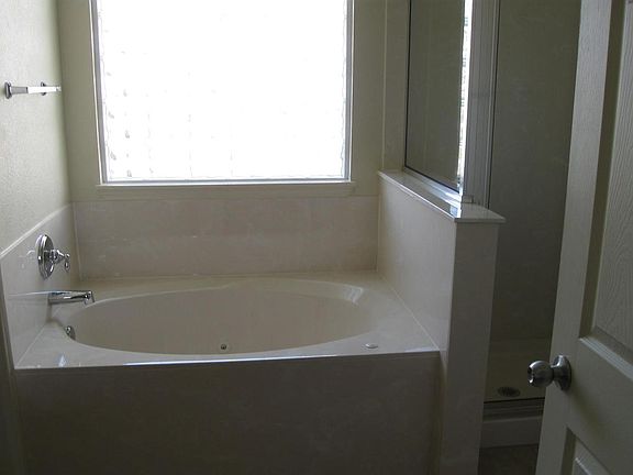 2nd image of 3402 Starfish Dr