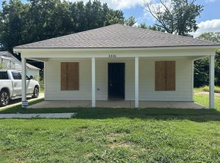 4446 Suncrest Dr, Memphis, TN 38127