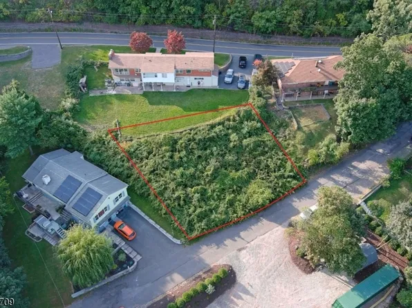 001 Grand Summit Ave, Haledon Boro, NJ 07508