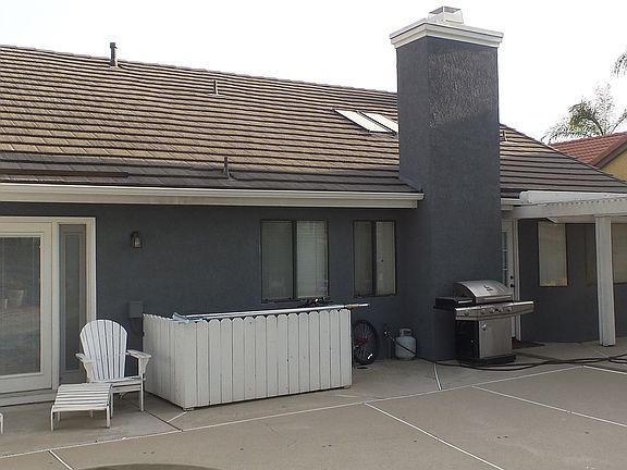 3rd image of 13716 Stanford Ct