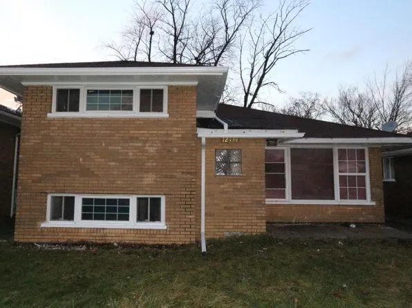 12134 S Throop St, Chicago, IL 60643