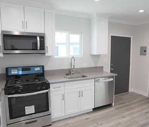 5th image of 2319 N Frederic St #2319