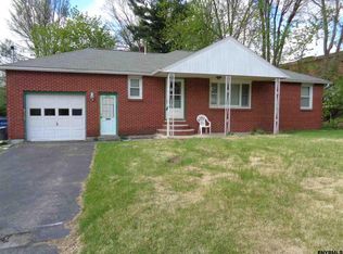 251 Osborne Rd, Albany, NY 12205