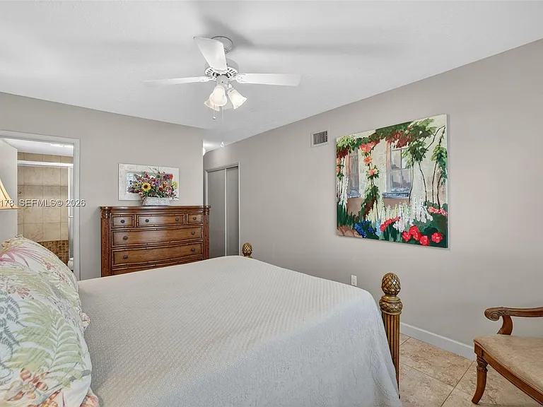 180 Isle Of Venice Dr #121 — Photo 38